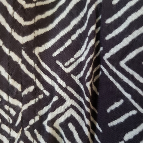 Volcom | Pull On Geometric Aztec Print Short Shorts - Picture 6 of 13